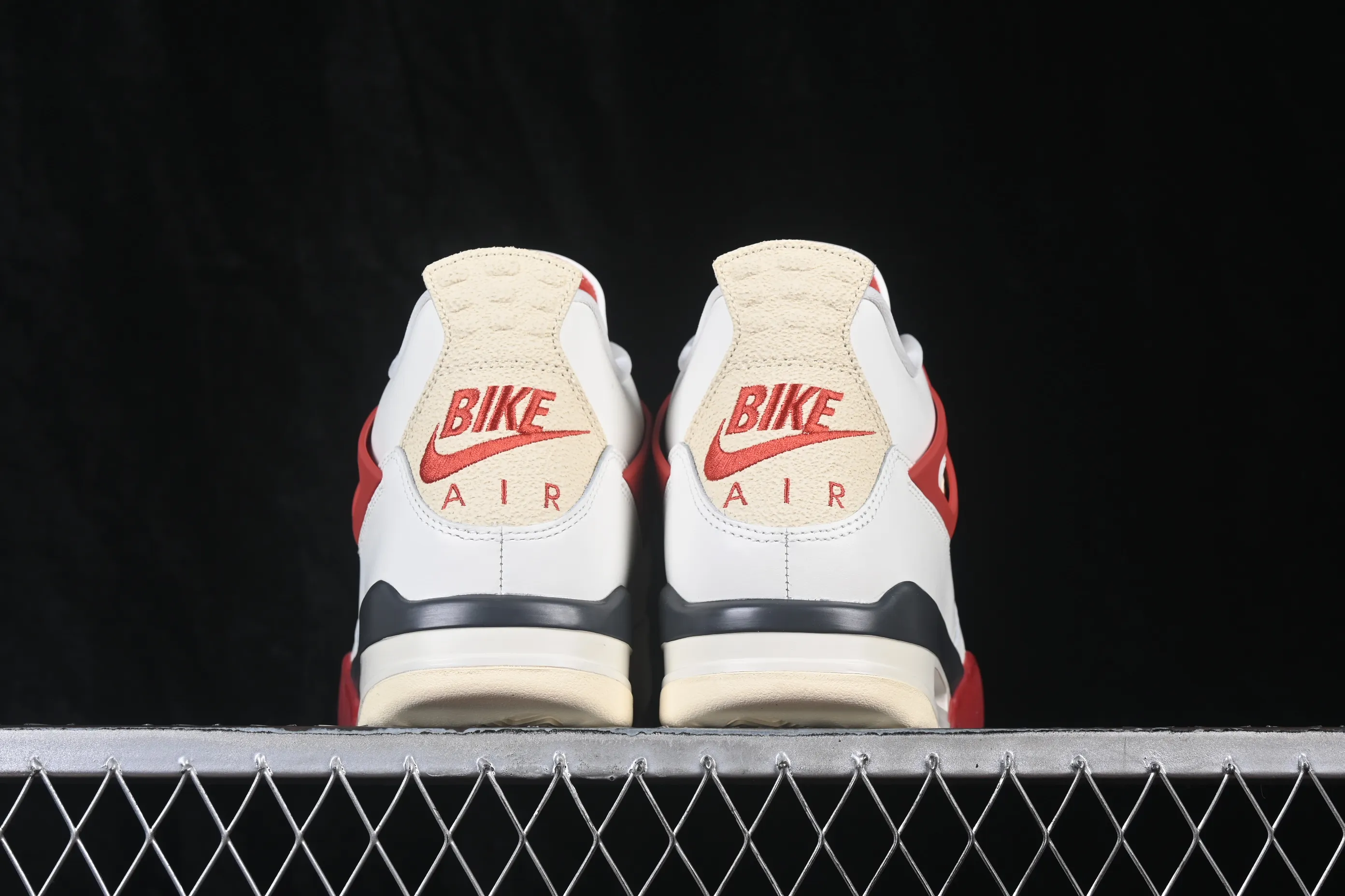 All Categories Air Jordan Jordan Series Basketball Shoes Air Jordan 4 LJR Version Nigel Sylvester x Air Jordan 4 Retro "Brick After Brick" AJ4 Joe 4 White Red Urine Stains 2.0 IQ8055-100